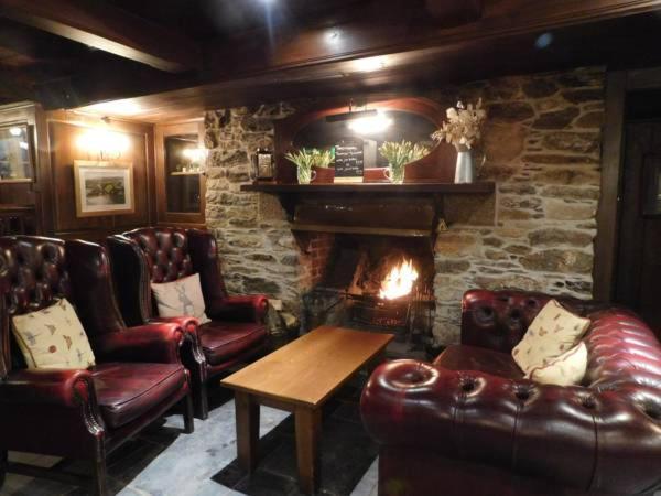 Отель Edgcumbe Arms Торпойнт Экстерьер фото